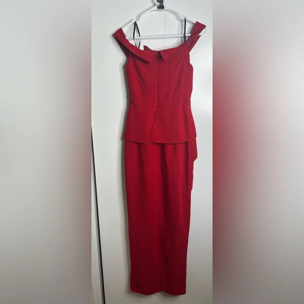 Black Halo Eve- La Reina Gown red dress - off shoulder- size 0 - RTR - Picture 5 of 10